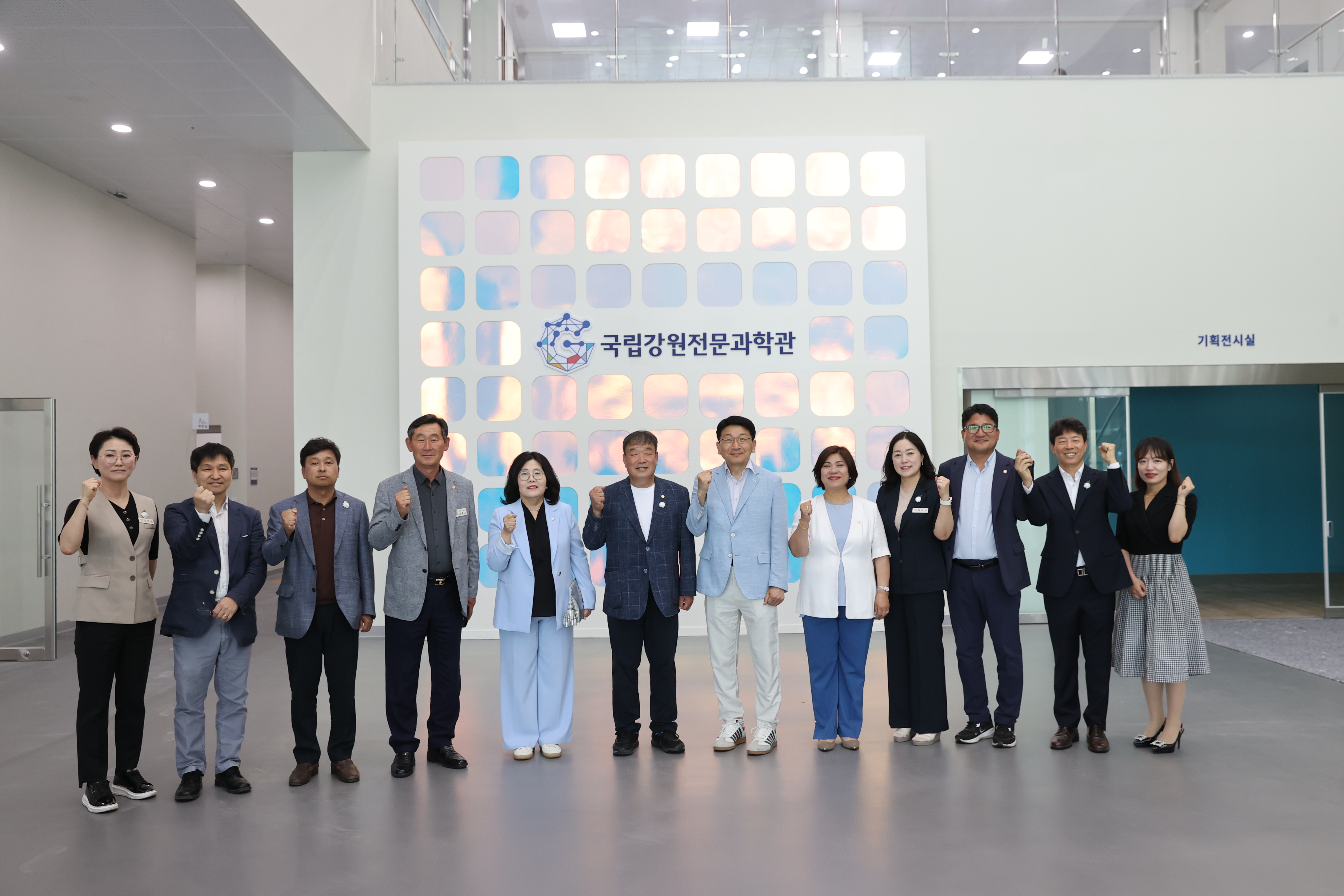 원주시의회 산업경제위원회, 미래산업 기반시설 현장 시찰