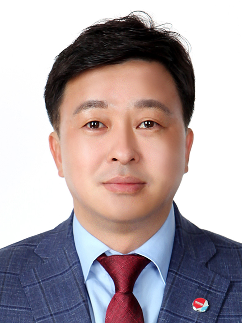 원용대 의원 증명사진