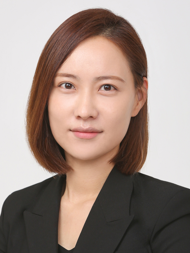 나윤선 의원 증명사진